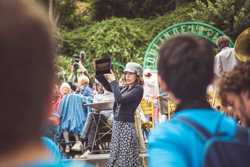 Montmartre en chansons: tour with a professional singer - Why this Montmartre walk feels different than a standard sightseeing loop