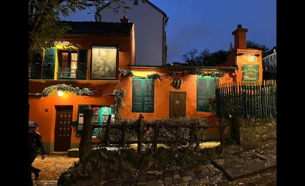 Montmartre for Art Lovers - Walking tour with Expert Guide - Montmartre Cemetery First: Why This Start Works