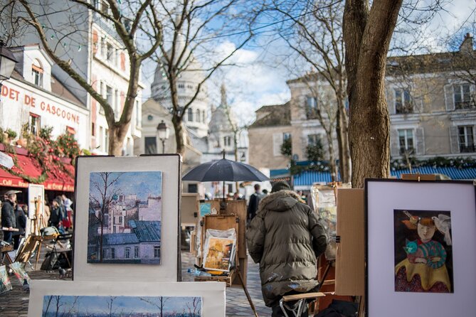 Montmartre Guided Walking Tour: Famous Artists and Cabarets - La Maison Rose: the coffee-and-writers angle