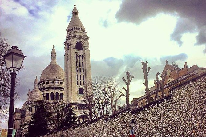 Montmartre Highlights - Bohemian Streets & Sacré-Coeur Basilica - Group Size, Loudspeakers, and the Real Montmartre Walking Pace