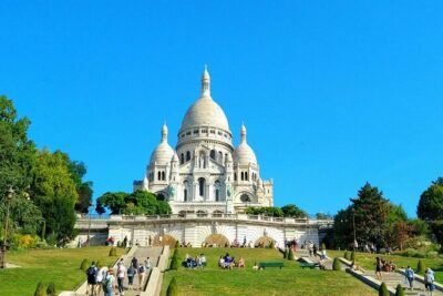Montmartre Hill French Gourmet Food and Wine Tasting Walking Tour - Clos des Vignes and the Picasso-Era Montmartre Route