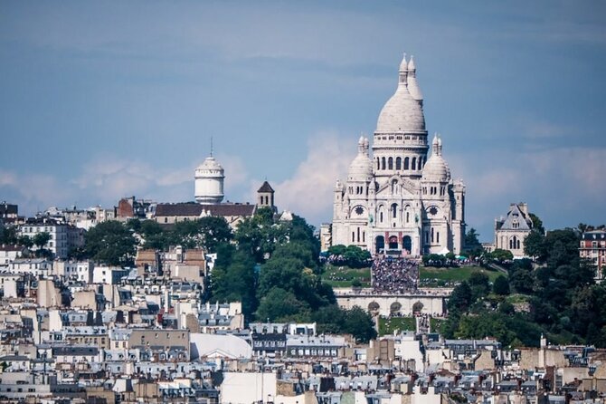 Montmartre Paris Walking Tour with Audioguide on Your Smartphone - What to Bring and How to Walk It Without Stress