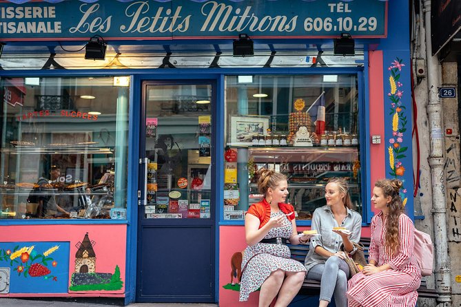 Montmartre Private Food Walking Tour With Locals: The 10 Tastings - Private Montmartre 10 Tastings: what you’re really paying for