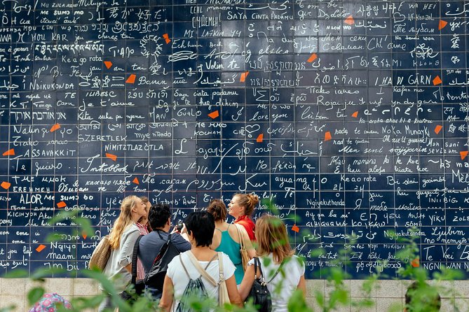 Montmartre Private Food Walking Tour With Locals: The 10 Tastings - How the host experience makes or breaks Montmartre
