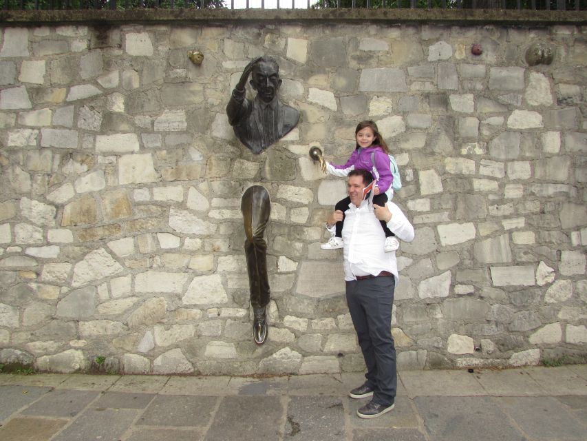 Montmartre: Private Treasure Hunt for Families and Kids - Meet at Anvers: the tour’s easy start for families