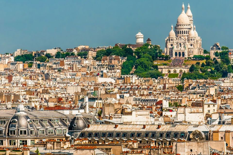 Montmartre & Sacré Coeur: 2.5-Hour Walking Tour - How the tour stays personal: max 12 and private group options