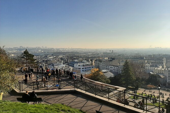 Montmartre/Sacre-Coeur/Paris- Artistic & Bohemian Epicenter - Montmartre, the place where Paris grew a personality