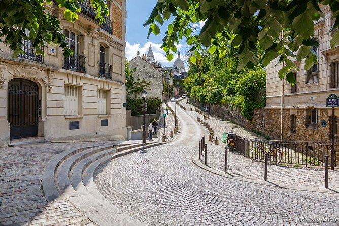 Montmartre Sacre Coeur Tour with Local guide - Key highlights worth caring about