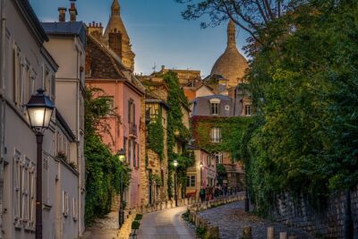 Montmartre: Secret Stories of Paris - Self-Guided Audio Tour - Price and time: what $17.64 gets you in real value
