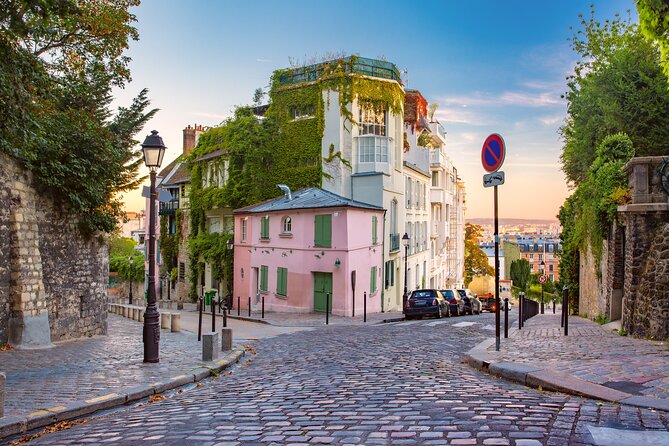 Montmartre Self-Guided Audio Tour: More Than Meets the Eye - Start at 22 Rue des Abbesses and Get Oriented Fast