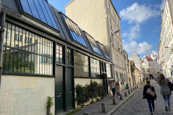 Montmartre Semi Private Tour: from Moulin Rouge, to Sacré-Cœur - Rue des Martyrs to the artist apartment stops