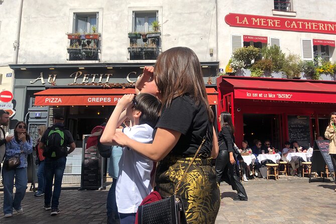 Montmartre Treasure Hunt — Fun and Cultural Investigation - Sacré-Cœur and the Upper Streets: Solving While You Look Up