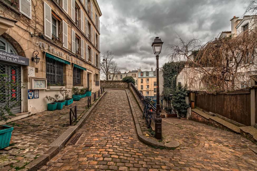 Montmartre Walking Tour in English - Key things I’d bet you’ll care about