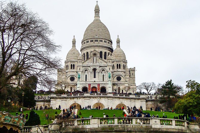 Montmartre Walking Tour with a Private Local Guide - Place du Tertre: old Montmartre square energy (and an art-market reality check)