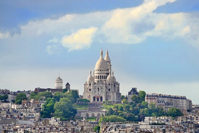 Montmartre’s heritage with specialties tasting Private Tour - Why Montmartre is best when you have a route