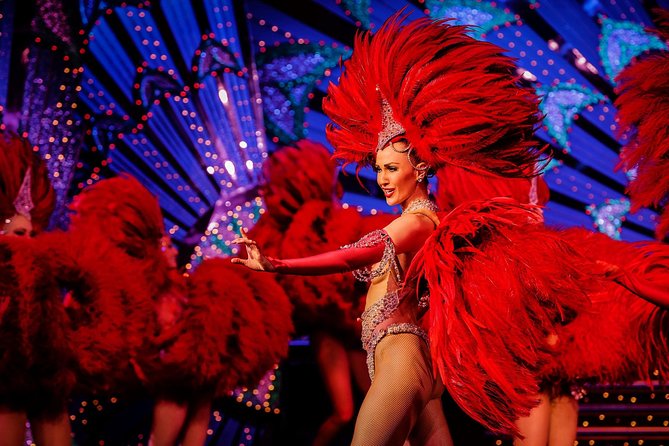 Moulin Rouge Dinner Show with Champagne and Drop Off - Meeting point and the red-jacket rep: don’t miss the ticket handoff