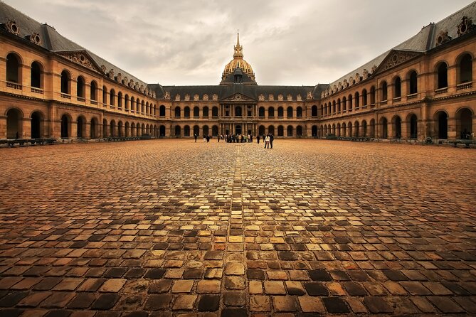 Napoleon Bonaparte: Life & Legacy Guided Tour + Visit to his Tomb - Rue de Rivoli and the Napoleon-era Paris plan
