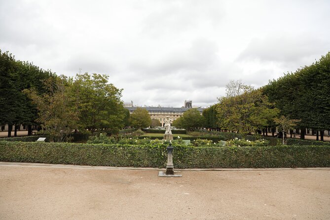 Neoclassical Paris Architecture 2-Hour Private Walking Tour - What makes the private format feel different (not just quieter)