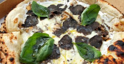 No Diet Club - A selection of the best pizzas in Paris ! - Stop by Stop: Neapolitan, Turkish Pide, and New York Style in One Route
