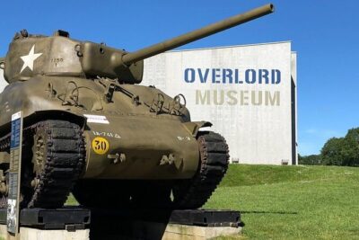 Normandy D-Day Beaches: Immersive Small Group Tour from Paris - Arromanches-les-Bains and the Mulberry Harbor: the engineering story most people miss