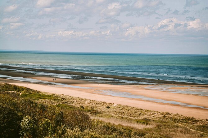 Normandy D-Day Beaches: Immersive Small Group Tour from Paris - Pointe du Hoc: the fortifications you can still see in the craters