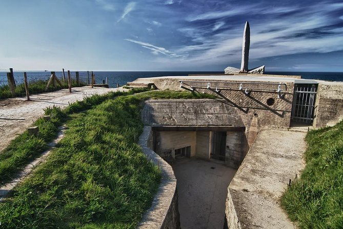 Normandy D-Day Landing Beaches Guided Tour from Paris by minivan - Minivan comfort: small group, but not always spacious