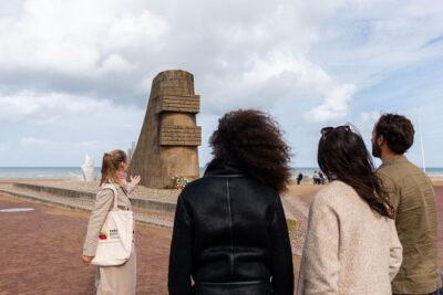 Normandy D-Day Landing Beaches with Private Guide From Paris - Pointe du Hoc Memorial: Cliffs, Bunkers, and the Rangers’ Mission