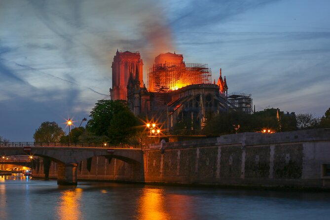 Notre Dame Cathedral: Exterior Guided Tour & Unscheduled Access - Exterior Highlights You’ll Start Noticing on the Facade