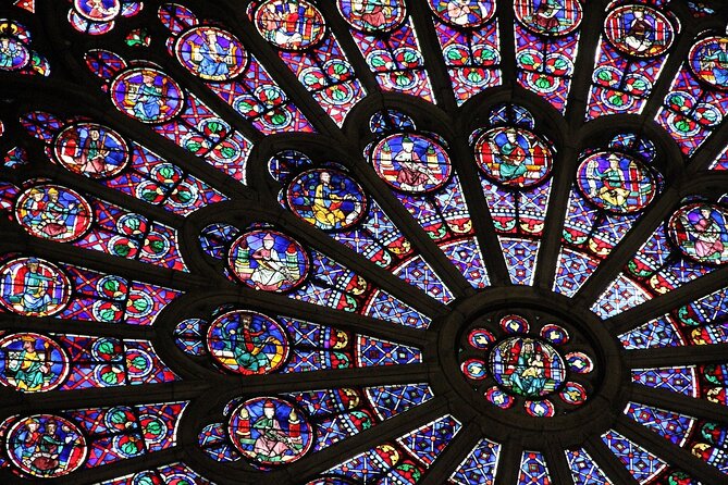 Notre Dame Guided Tour with Scheduled Group Access Option - Key highlights you should know