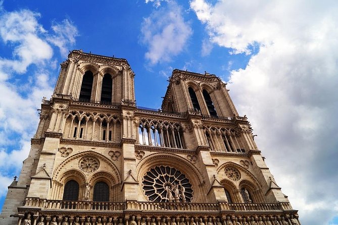 Notre Dame interior and Sainte Chapelle Private Tour - Why this Notre-Dame and Sainte-Chapelle combo makes sense