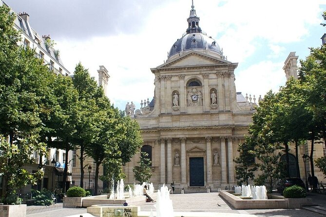 Notre Dame Mystery and Latin Quarter Walking Tour - La Sorbonne: a university building tour without the classroom