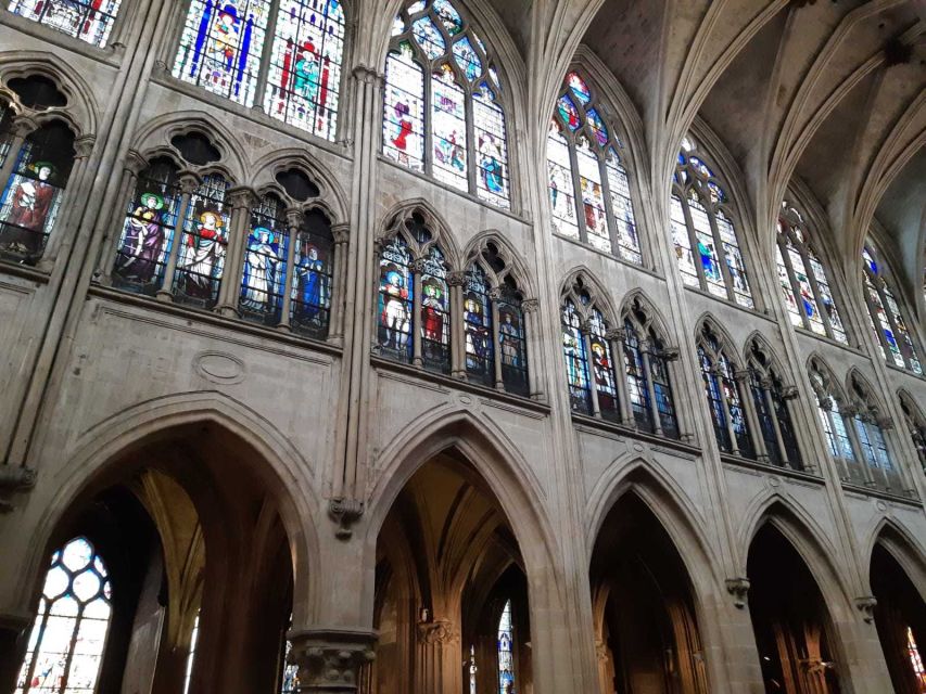 Notre-Dame Outside Île de la Cité & St Severin Private Tour - Walking Île de la Cité: Heart-of-Paris Views Without the Hustle