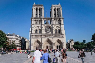 Notre Dame Surroundings with Entry Ticket to Archeological Crypt - Notre-Dame Façade Walk: Rose Window, Arches, Buttresses, and the Kings Gallery