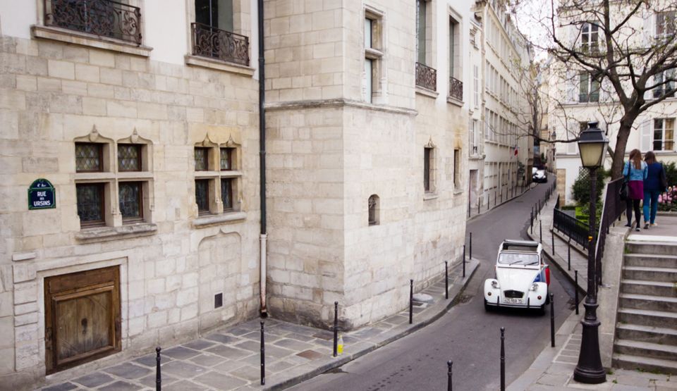 Off-the-Beaten Track in Paris: 2-Hour Vintage 2CV Tour - Pickup, private pace, and the 2-hour sweet spot