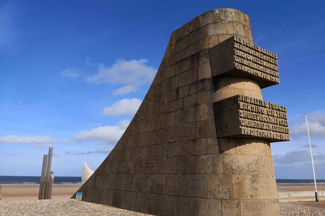 OMAHA Beach - Day trip from Paris to Normandy in a small group (3/7 pax) - American Cemetery of Colleville-sur-Mer: the 9,387 crosses and the Walls of the Missing