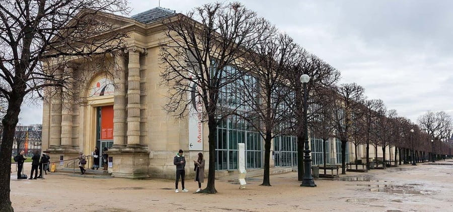 Orangerie Museum Entry Tickets and Private Guided Tour - Monet’s Water Lilies: How to See the Panoramas Like an Artist
