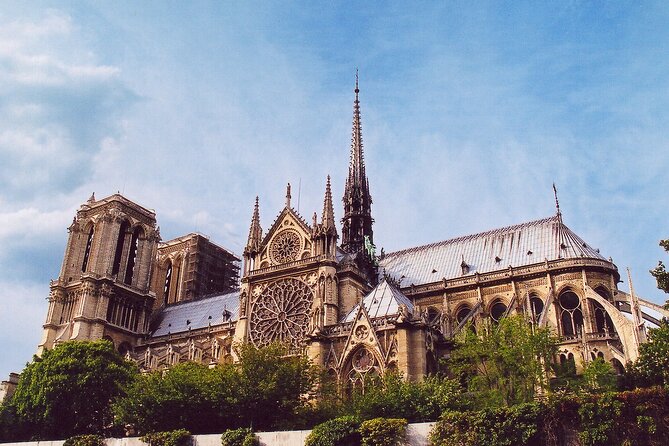 Outdoor Notre-Dame walking Tour with Sainte-Chapelle Entry - Meeting Point and End Location: Don’t Lose Time on Notre-Dame Square
