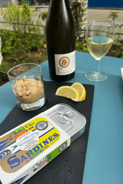 Oyster and white wine tasting in the heart of Montmartre - Homemade fish rillettes: seasonal comfort with a seafood point of view