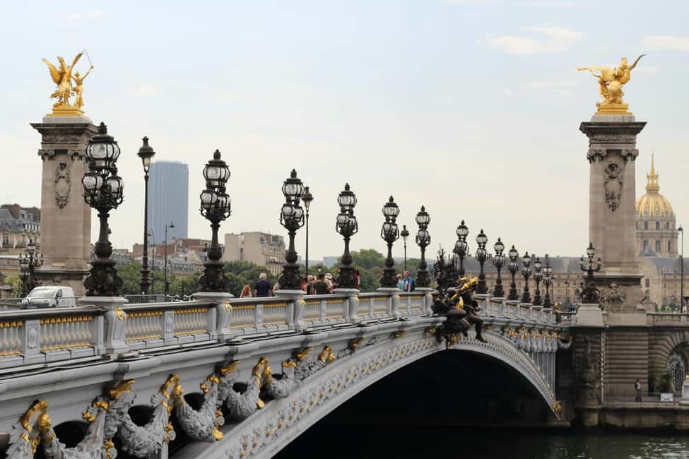 Pairs: The Opera to Hotel des Invalides Guided Walking Tour - Value check: what $37 buys in 2 hours