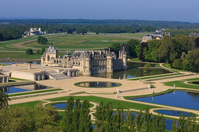 Palace Of Chantilly - Private Trip - What to See at Chantilly: Manuscripts, Horses, and Gardens