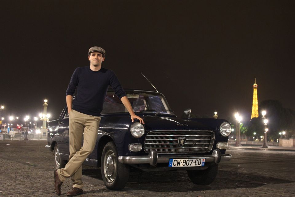 Paris: 1.5-Hour Vintage Car Night Tour - Small-group pacing that helps you actually see things
