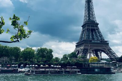 Paris: 1 Hour Seine River Cruise Ticket - A word of caution about vouchers