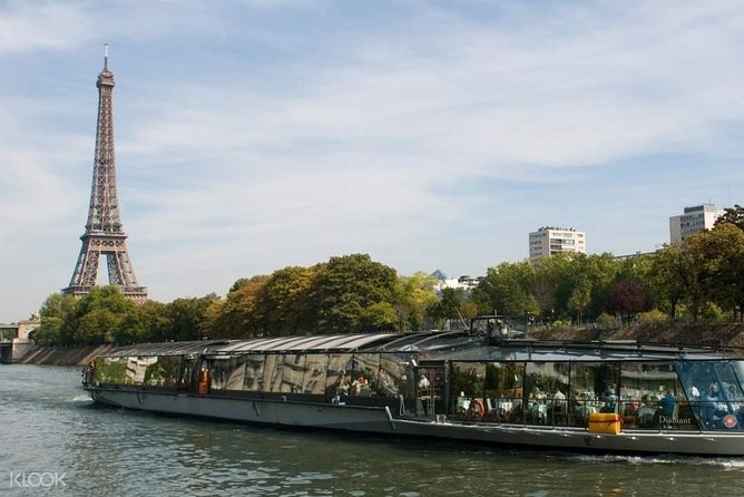 Paris 1 Hour Seine River Cruise Tour and Optional Macaron Tasting - The Eiffel Tower-to-Louvre route you’ll recognize right away