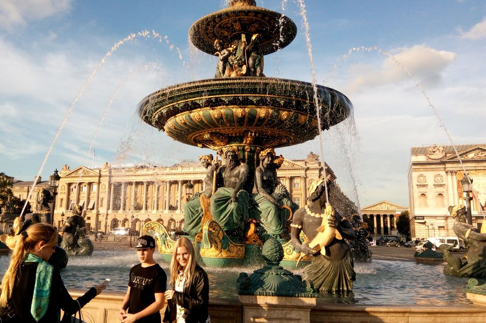 Paris: 2.5-Hour Private City Highlights Kickstart Tour - Champ de Mars and the Eiffel Tower Finish (Outside Views)