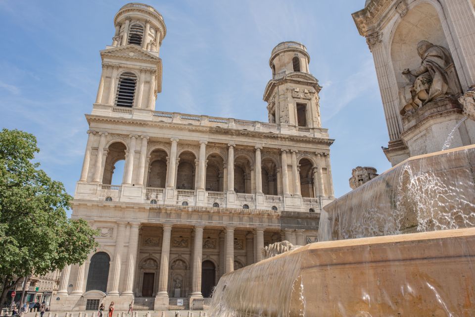 Paris: 2.5-Hour Private City Highlights Kickstart Tour - The 75007 Area Stop: A Central Paris Stretch