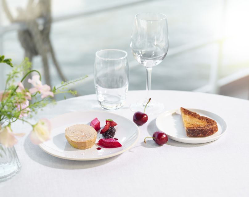 Paris: 3-Course-Dinner Cruise with Wine on the Seine River - The Sight Loop: Musée d’Orsay, the Louvre area, and more