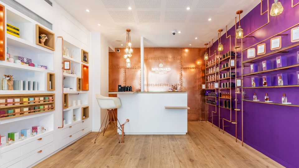 Paris 6 : Private Perfume Workshop 2 Hours - The 100-essence scenting session: how your preferences get sorted
