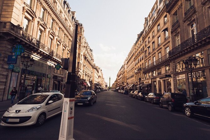 Paris Airport Private Transfer to City Center - Meeting Your Driver at the Airport Arrival Gate
