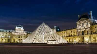Paris Audioguide - TravelMate app for your smartphone - Price and value: $3.40 is the easy part