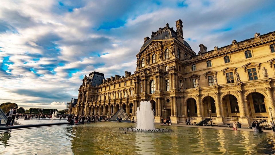 Paris Audioguide - TravelMate app for your smartphone - Who this is best for (and who might want something else)